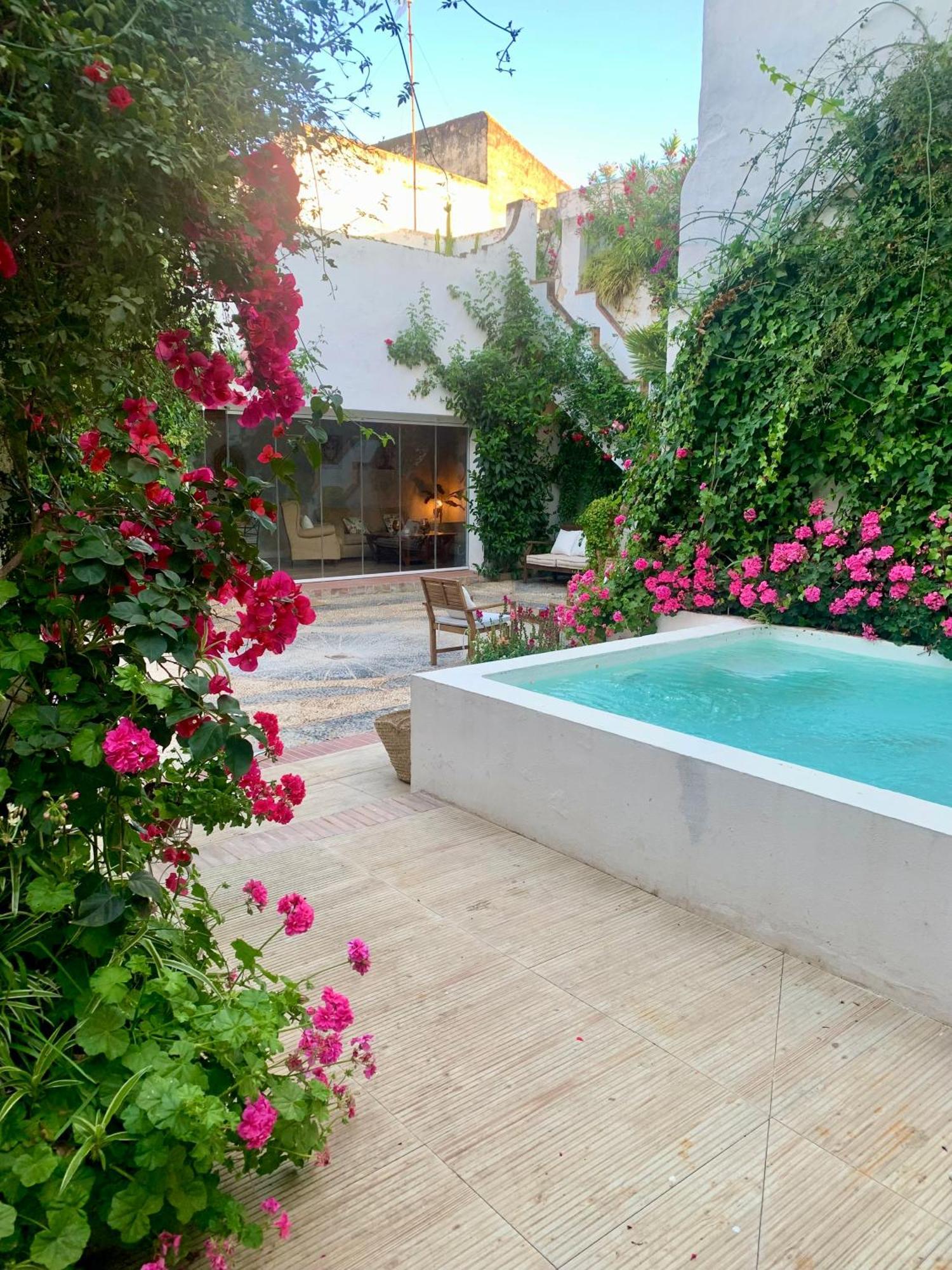 Patios Del Agua Bed & Breakfast El Puerto de Santa Maria Exterior photo